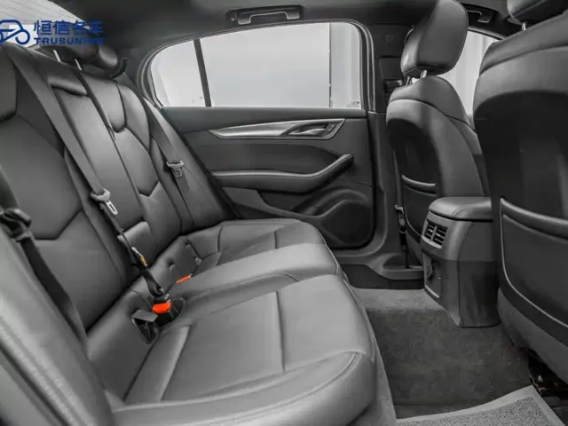 Cadillac CT5 — Фото автомобиля 16