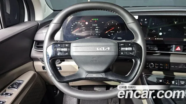Kia Carnival Generation 4 — Фото автомобиля 14