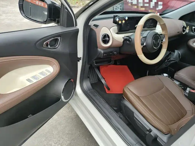 Wuling Bingo — Фото автомобиля 15
