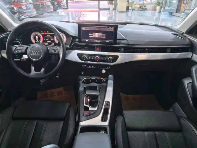 Audi A4L — Фото автомобиля 9
