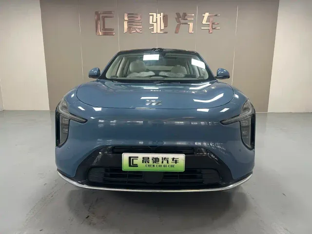 IM Motors LS6 — Фото автомобиля 2
