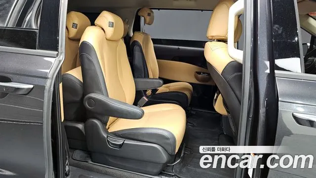 Kia Canival Carnival 4 поколение Бензин 9 мест Noblesse — Фото автомобиля 12