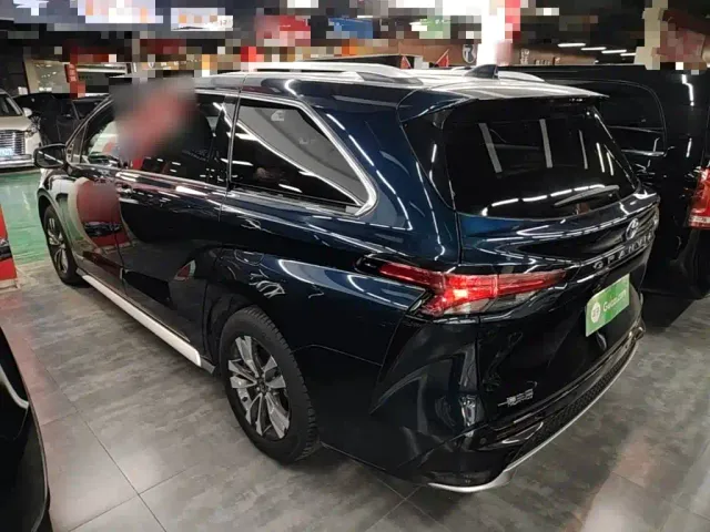 Toyota Granvia — Фото автомобиля 4