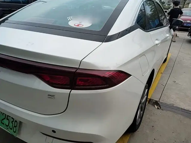 GAC Aion S — Фото автомобиля 7