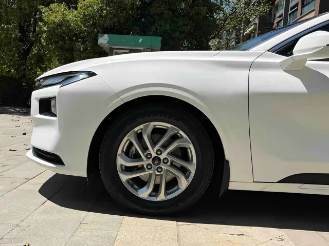 Ford Mondeo — Фото автомобиля 8