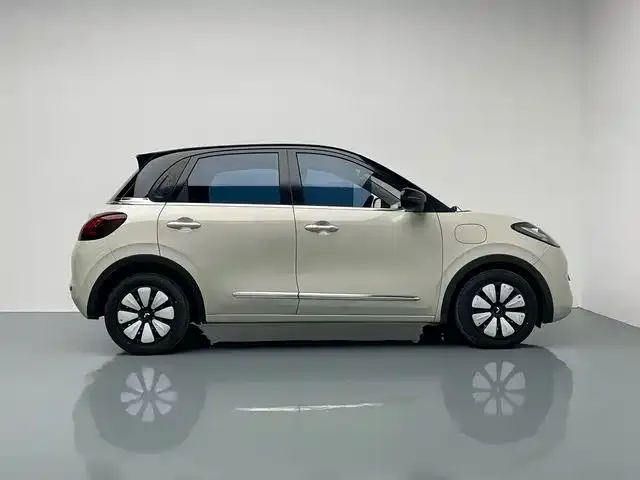 Wuling Bingo — Фото автомобиля 10