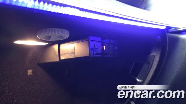 Mercedes-Benz E-Class E-класс W213 E350 4MATIC Avantgarde — Фото автомобиля 28