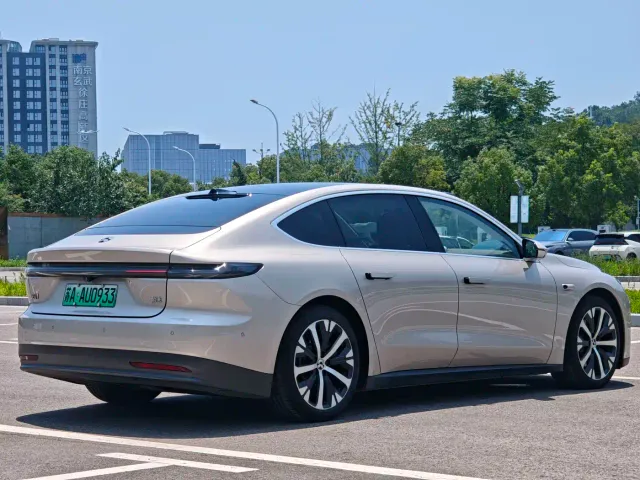 Nio ET7 — Фото автомобиля 5