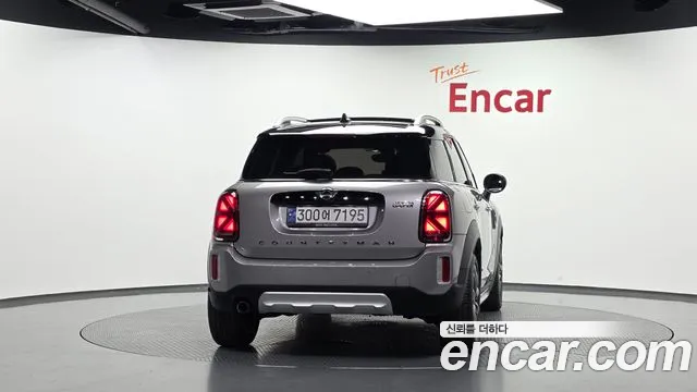 MINI Countryman — Фото автомобиля 4