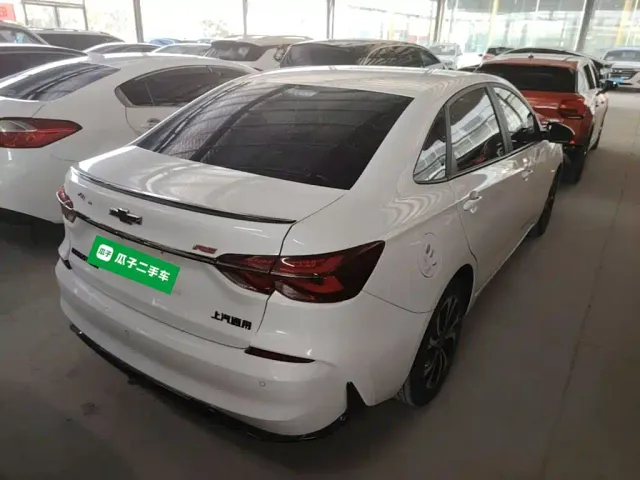 Chevrolet Monza — Фото автомобиля 6