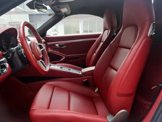 Porsche 718 — Фото автомобиля 12