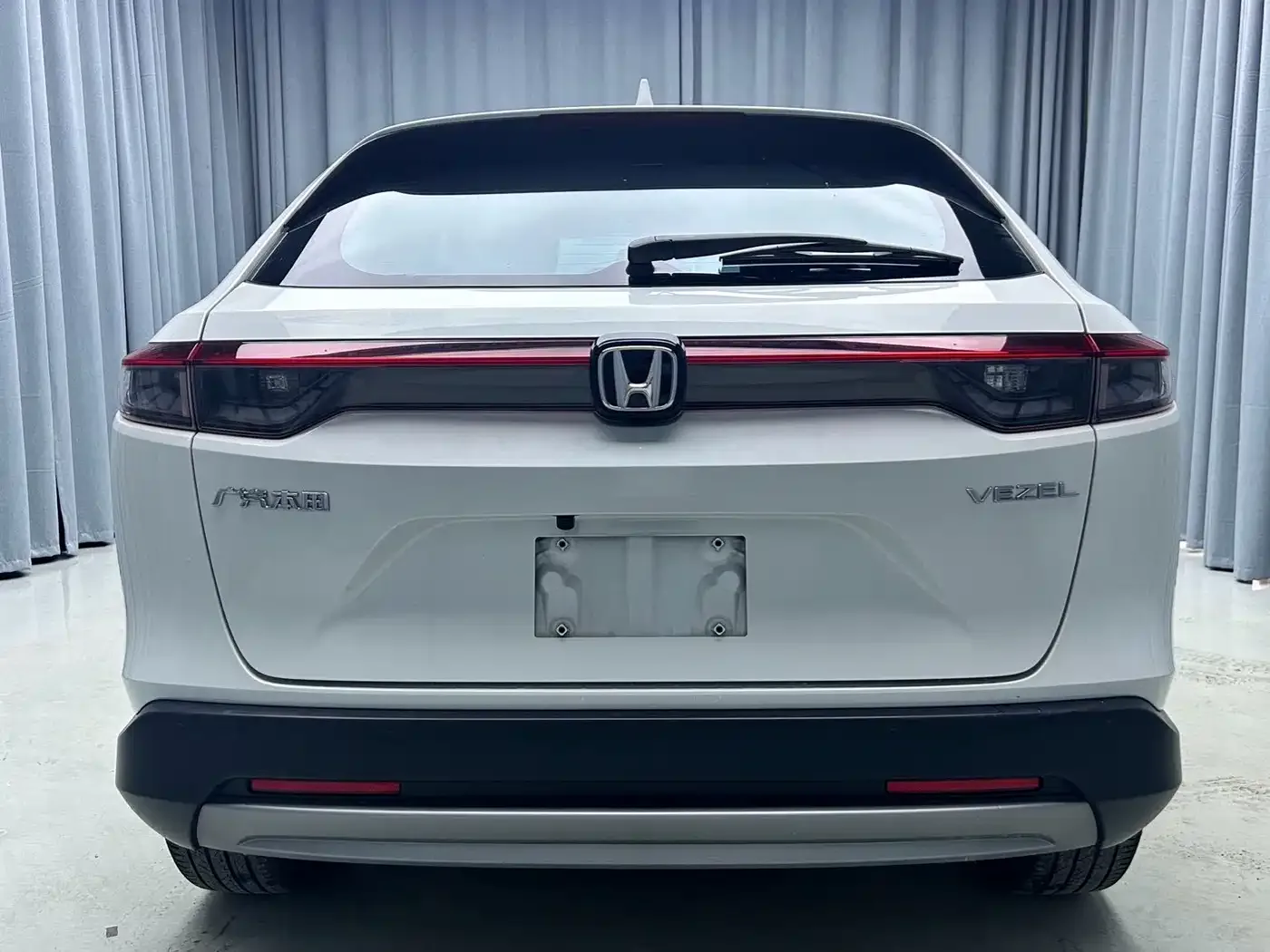Honda Vezel 2023 1.5L CVT Elite Edition — Фото автомобиля 15