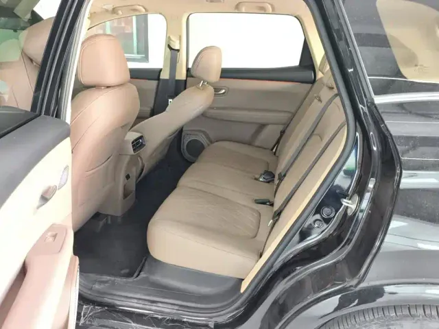 Landian E5 PLUS — Фото автомобиля 11