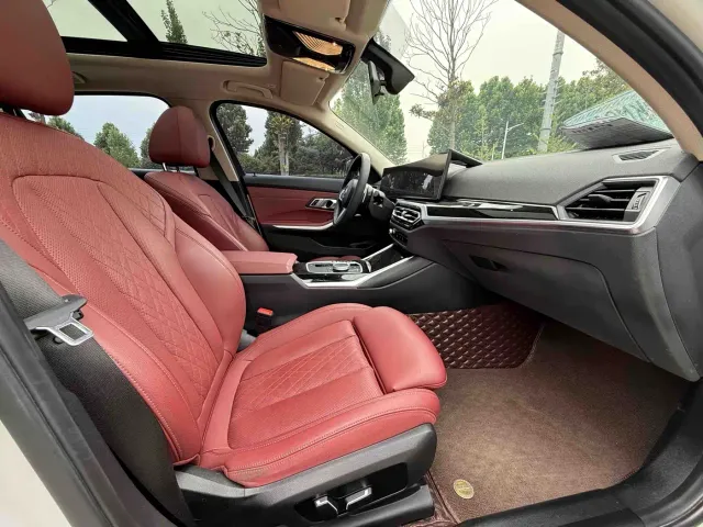 BMW 3 Series — Фото автомобиля 5