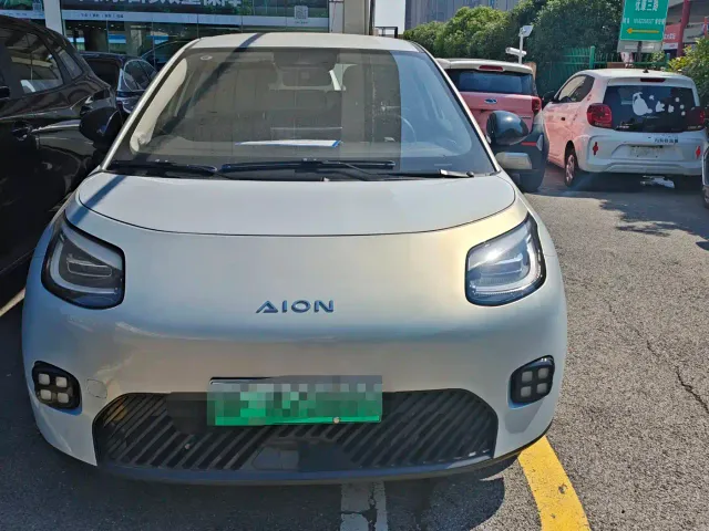 GAC Aion UT — Фото автомобиля 2