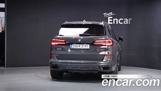 BMW X5 — Фото автомобиля 3