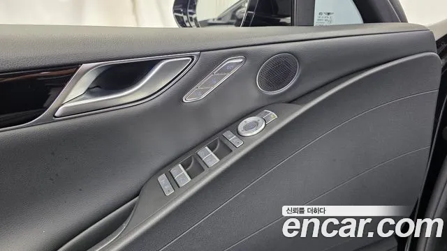 Genesis G80 RG3 — Фото автомобиля 28