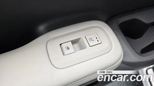 Hyundai Santa Fe MX5 — Фото автомобиля 27