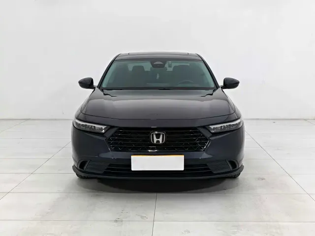 Honda Accord — Фото автомобиля 3