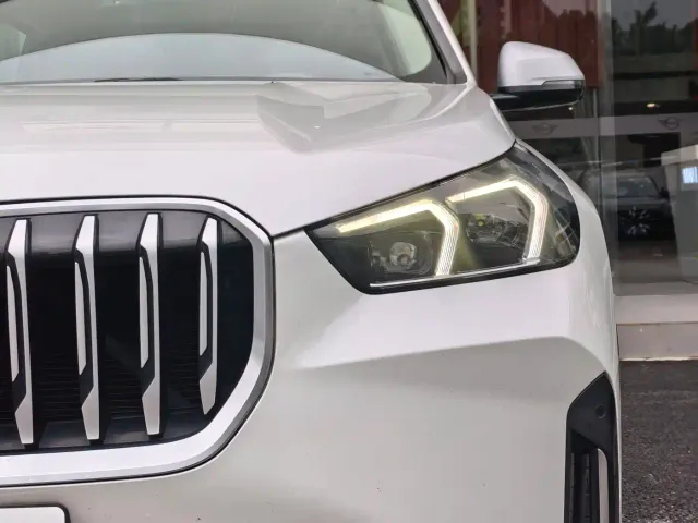 BMW X1 — Фото автомобиля 4
