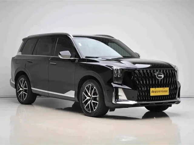 GAC Trumpchi GS8 — Фото автомобиля 3