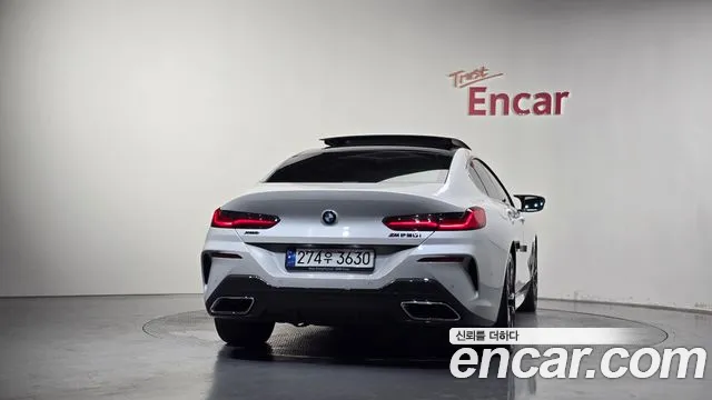 BMW 8 Series G15 — Фото автомобиля 4