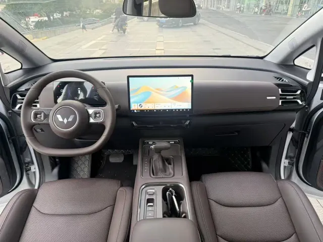 Wuling Starlight 730 — Фото автомобиля 5