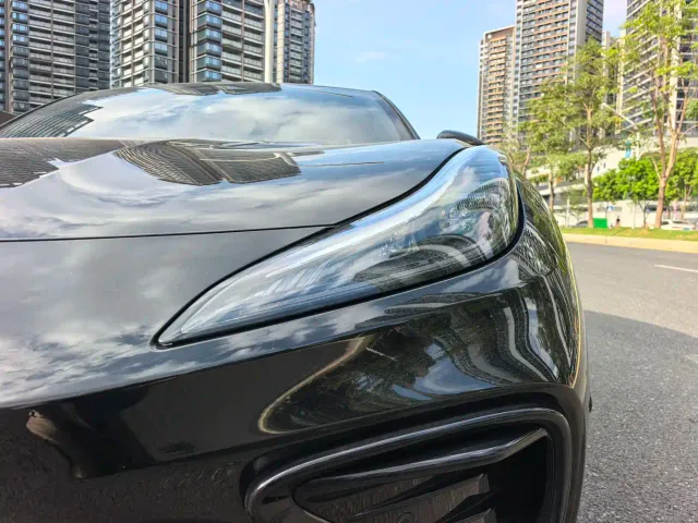 Hozon Neta GT — Фото автомобиля 13