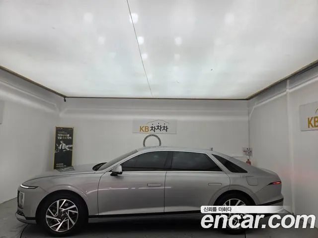 Hyundai Grandeur GN7 — Фото автомобиля 2