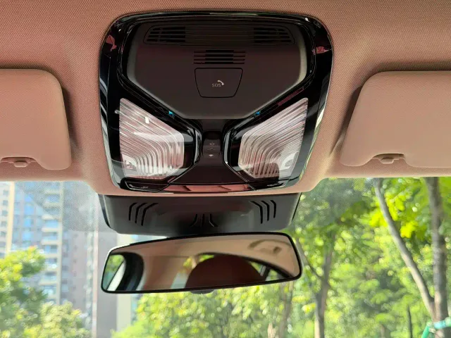 BMW i3 — Фото автомобиля 7