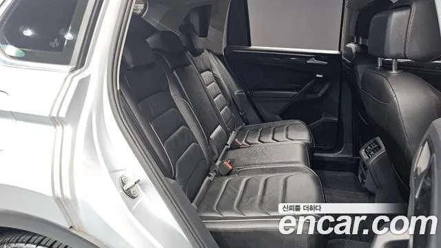 Volkswagen Tiguan Tiguan 2 поколение 2.0 TDI 4Motion Prestige — Фото автомобиля 11
