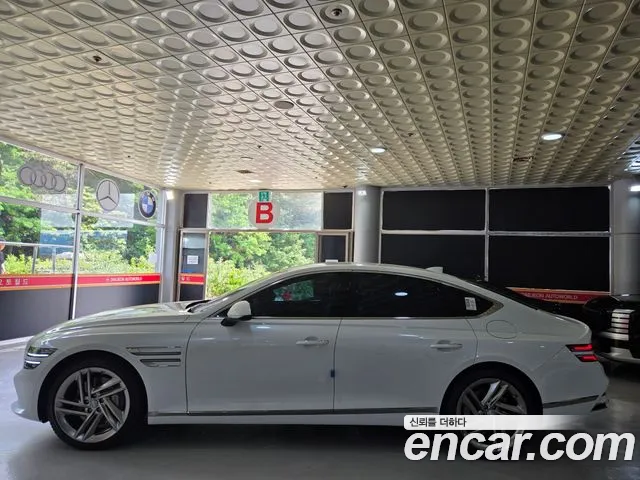 Genesis G80 Бензин 2.5 турбо AWD — Фото автомобиля 5
