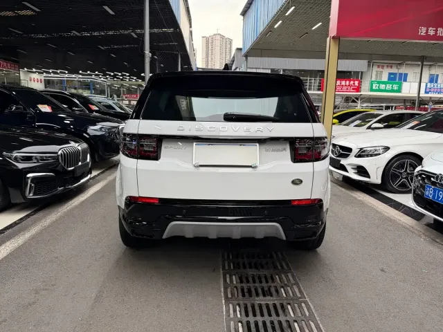 Land Rover Discovery Sport — Фото автомобиля 6