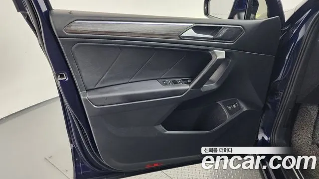 Volkswagen Tiguan — Фото автомобиля 13