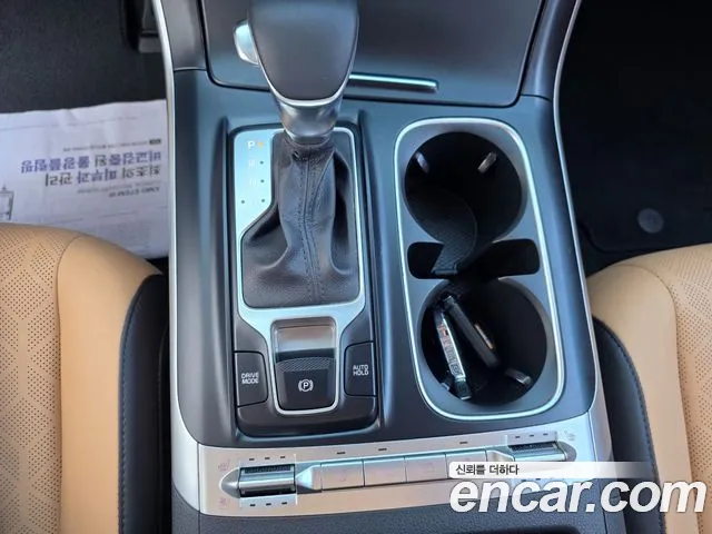 Kia Carnival Generation 4 — Фото автомобиля 14
