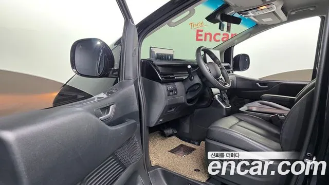 Hyundai Staria Staria (New) — Фото автомобиля 10
