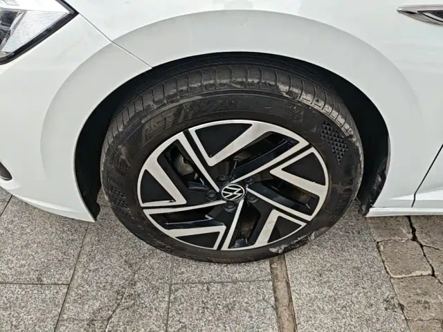 Volkswagen Sagitar — Фото автомобиля 21