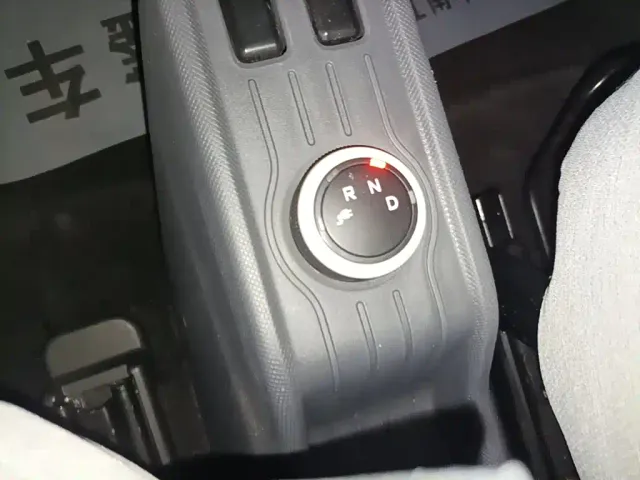 Wuling Hongguang Mini EV — Фото автомобиля 7