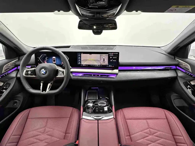 BMW 5 Series — Фото автомобиля 19