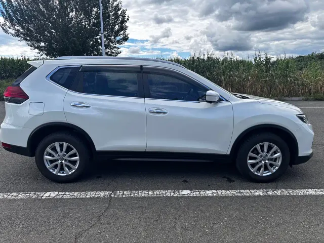 Nissan X-Trail — Фото автомобиля 8