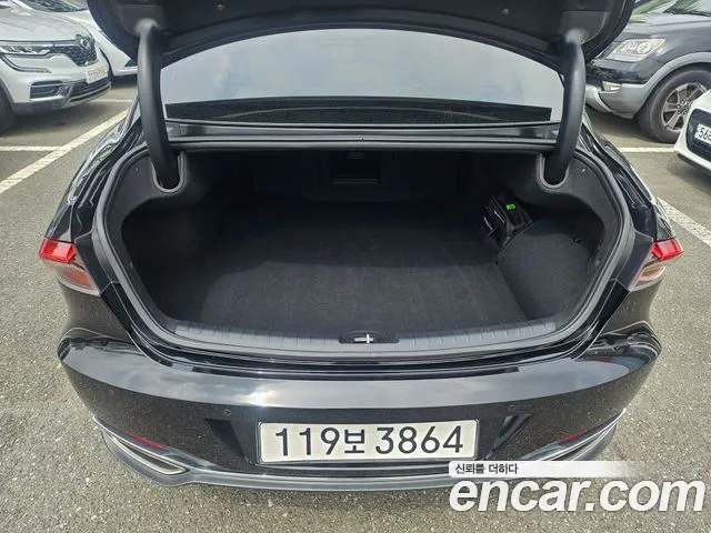 Hyundai Grandeur Grandeur (New) Hybrid — Фото автомобиля 5