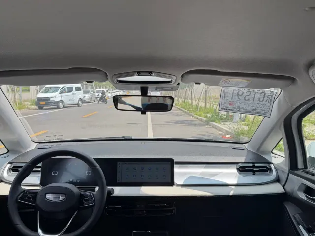 Geely Geometry E Firefly — Фото автомобиля 11