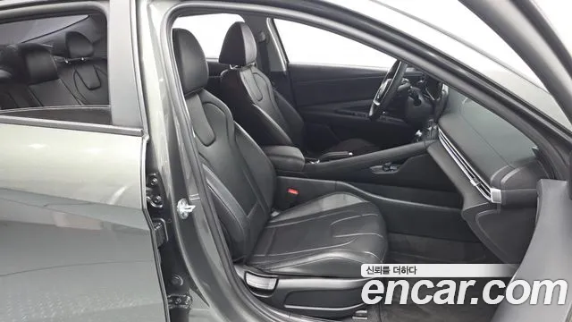 Hyundai AVANTE Новый Avante (CN7) — Фото автомобиля 26