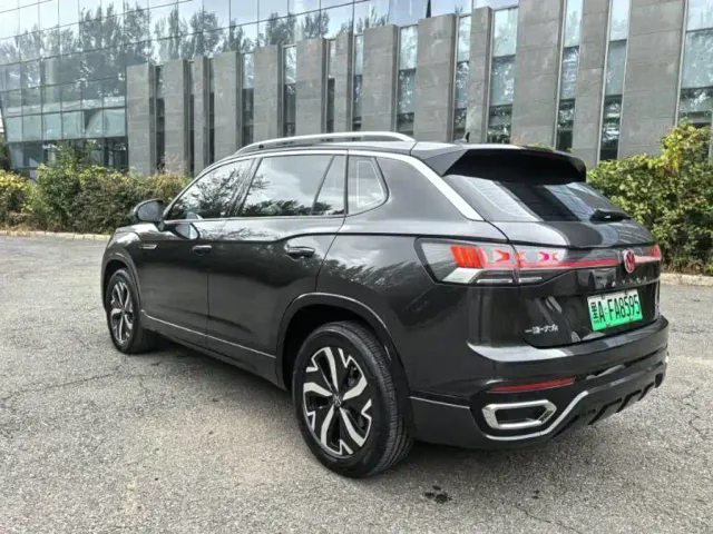 Volkswagen Tayron GTE Plug-in Hybrid — Фото автомобиля 5