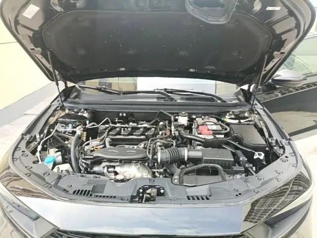Honda Accord — Фото автомобиля 15