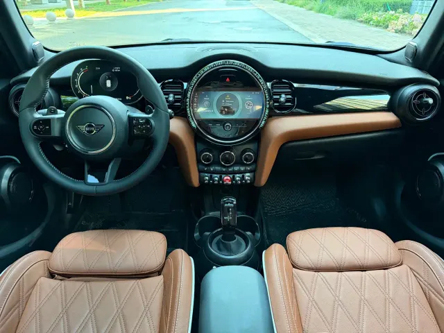 MINI Hatch — Фото автомобиля 7