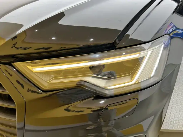 Audi A6 — Фото автомобиля 7