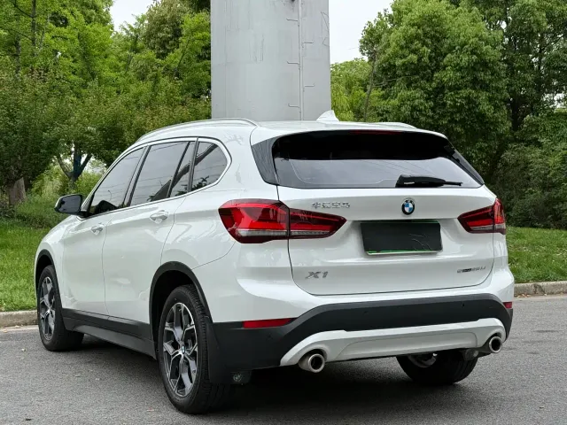 BMW X1 — Фото автомобиля 9