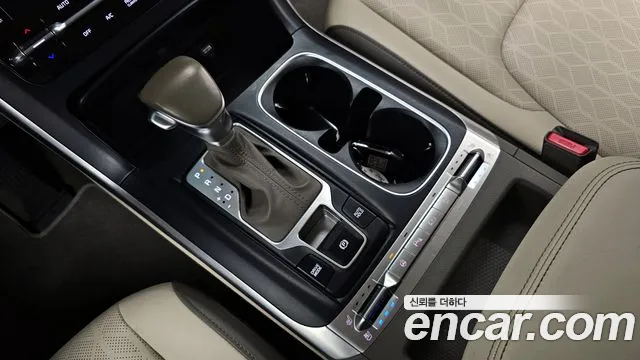 Kia Canival Carnival 4 поколение 11 мест Prestige — Фото автомобиля 9