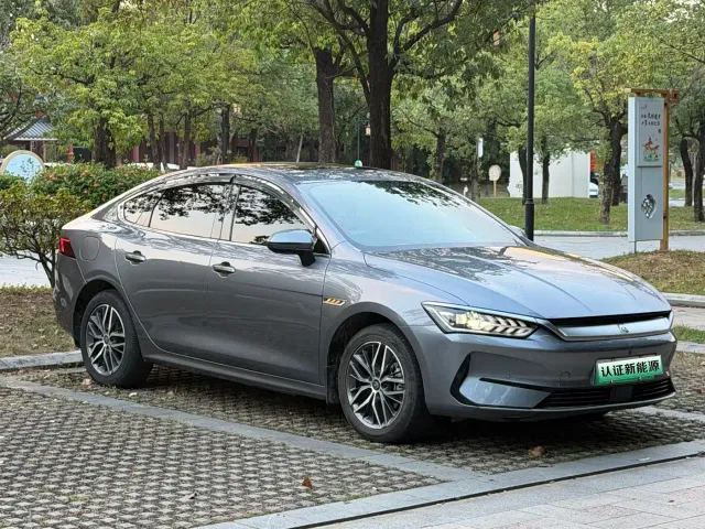 BYD Qin PLUS — Фото автомобиля 3
